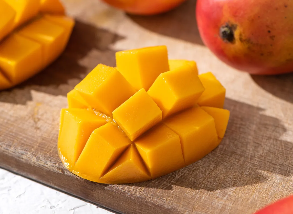 How Mango Can Improve Your Skin: 8 Natural Ways