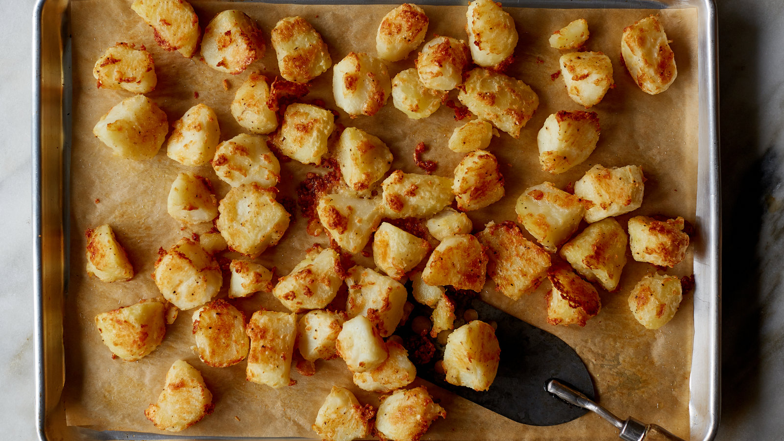 Roasting Potatoes – Exploring the Pleasures of the Crunch